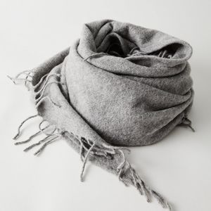 WILFRED The Classic Wool Fringe Scarf